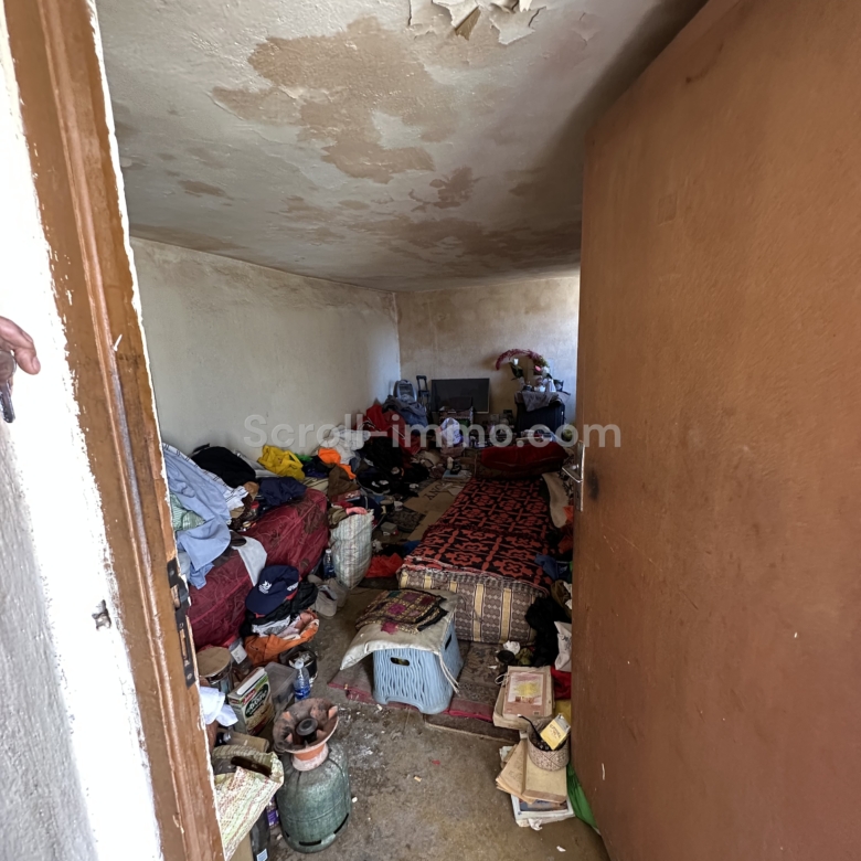 Riad Melkia 94m2 à rénover – à côté du parking Riad Laarouss