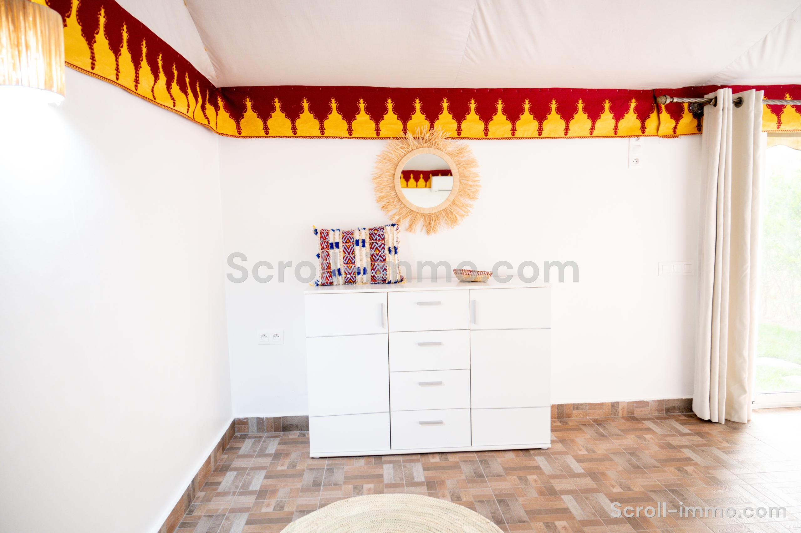 Villa & Lodges de Charme – Piscine, Grand Jardin & Séjours Sur-Mesure