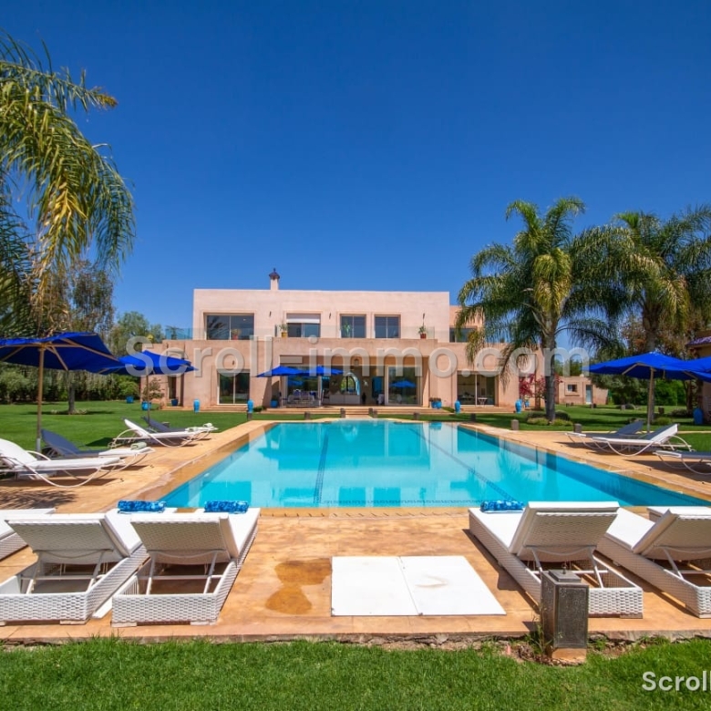 Palace Privé d’Exception – Villa Prestige avec Piscines, Spa & Cinéma