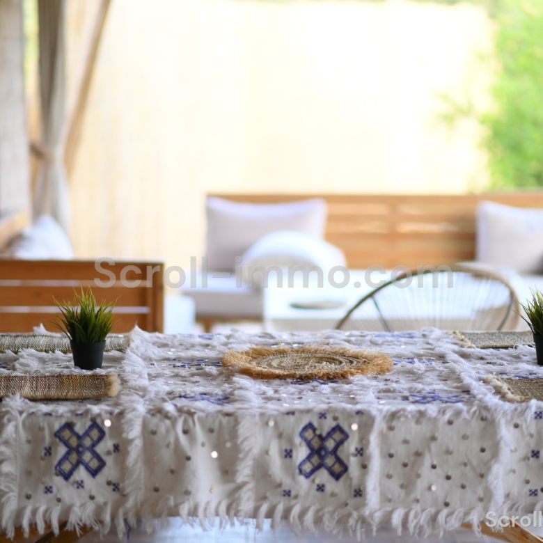 Villa & Lodges de Charme – Piscine, Grand Jardin & Séjours Sur-Mesure