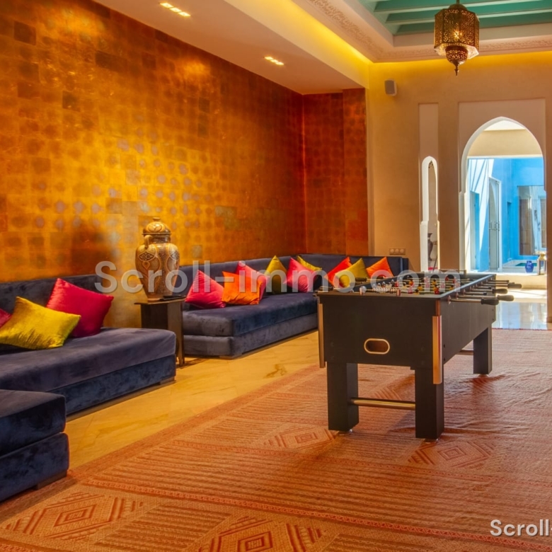 Palace Privé d’Exception – Villa Prestige avec Piscines, Spa & Cinéma