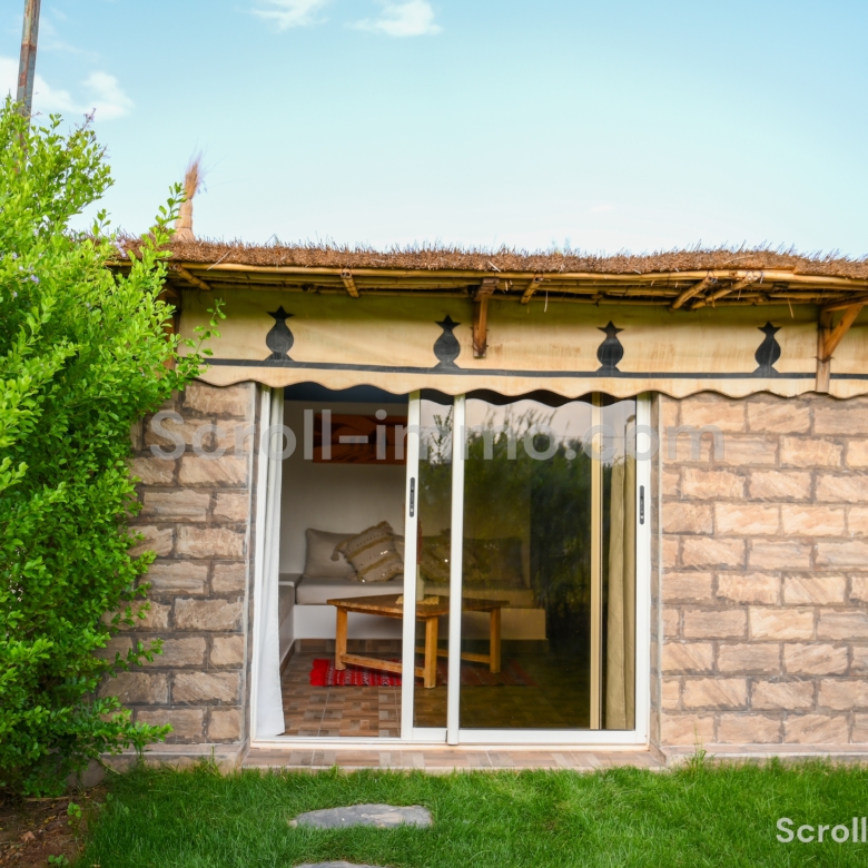 Villa & Lodges de Charme – Piscine, Grand Jardin & Séjours Sur-Mesure