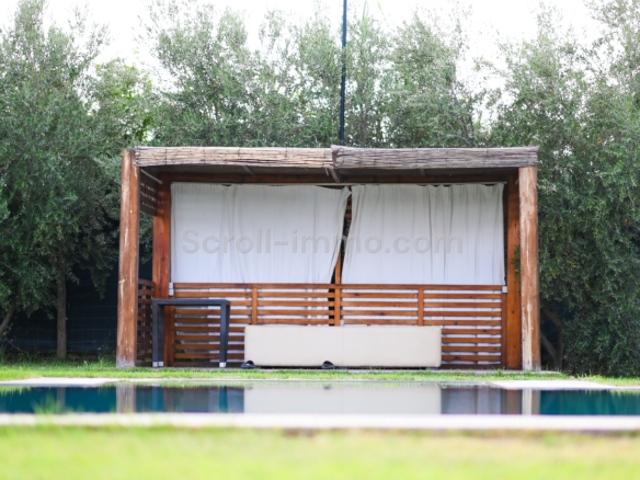 Villa & Lodges de Charme – Piscine, Grand Jardin & Séjours Sur-Mesure