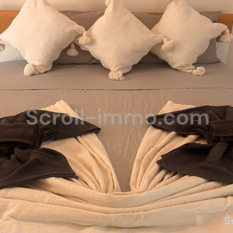 Villa & Lodges de Charme – Piscine, Grand Jardin & Séjours Sur-Mesure
