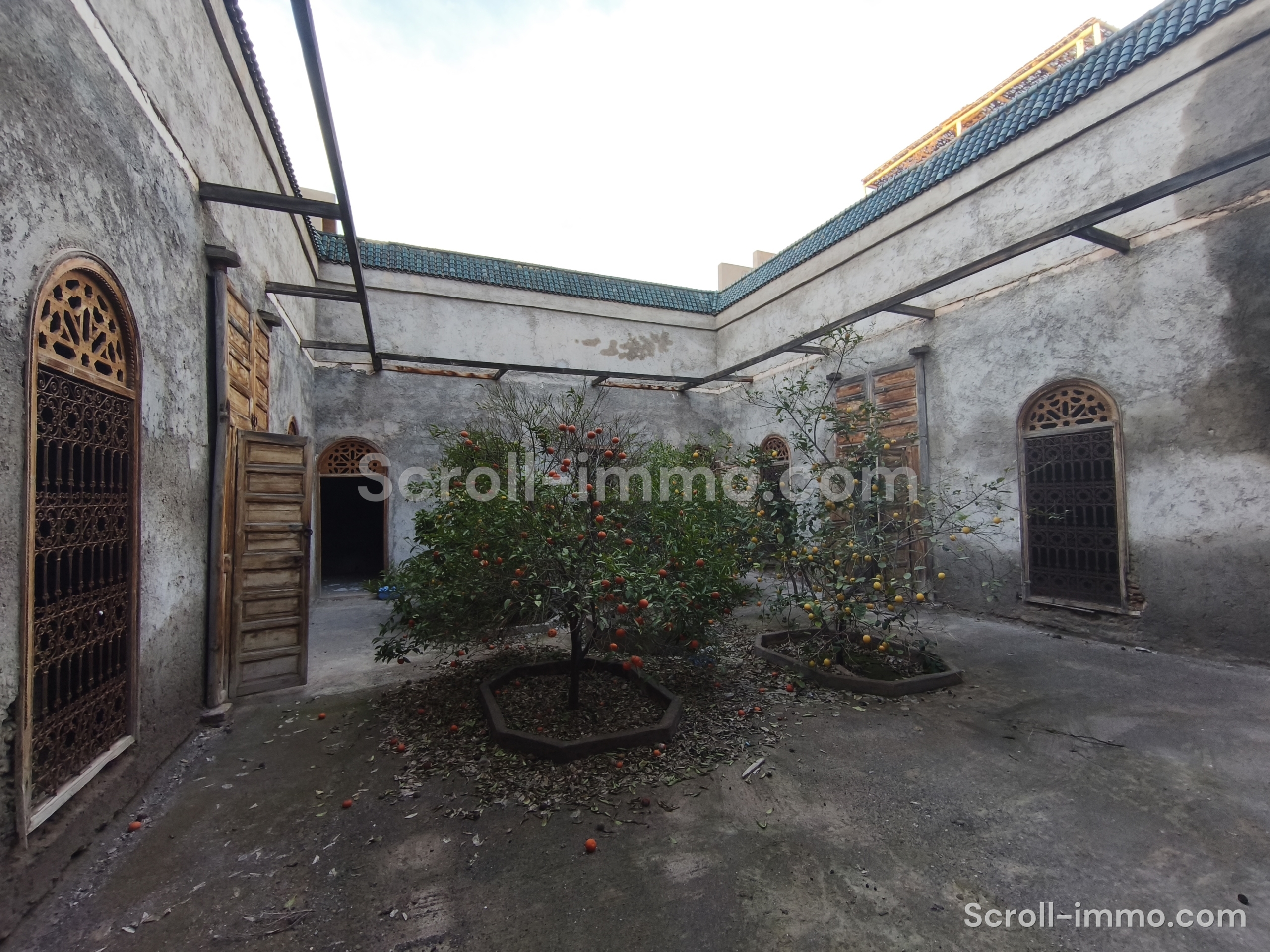 Rare ! Grand riad titré à finir sur 400m2