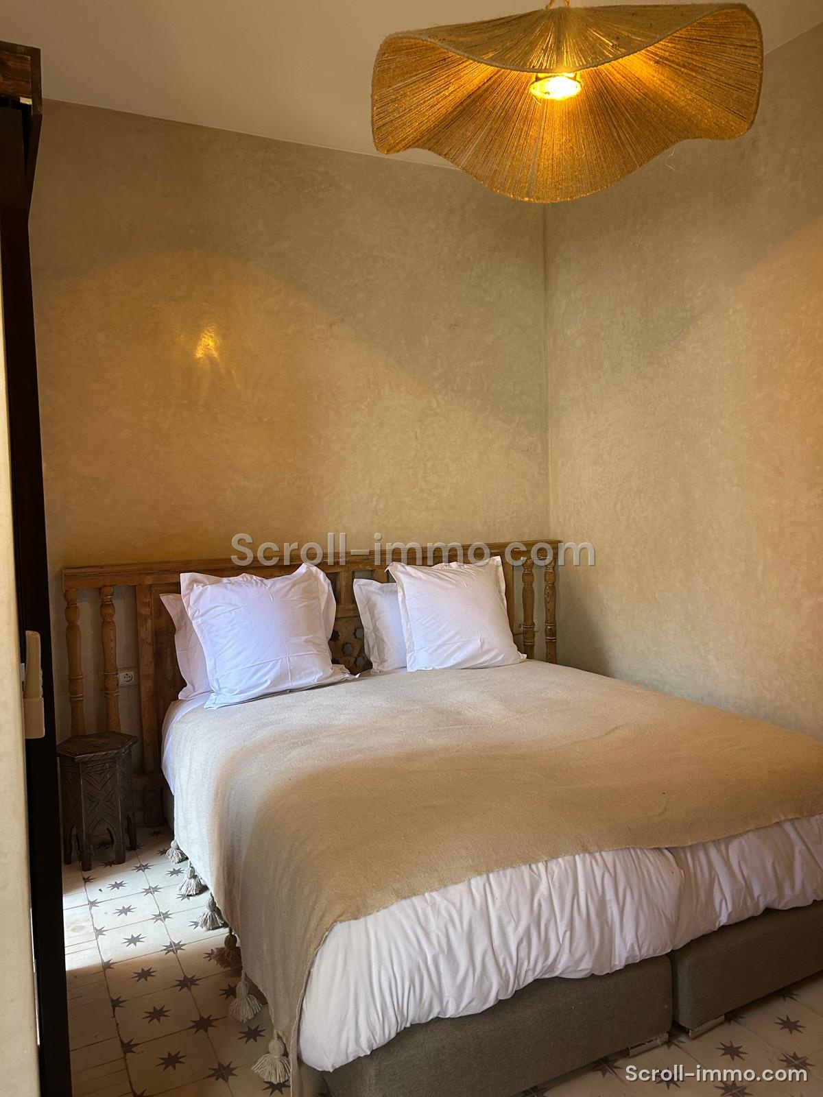 Riad titré de 160 m² au sol – Piscine chauffée – Quartier Laâgza, proche Riad Laarouss