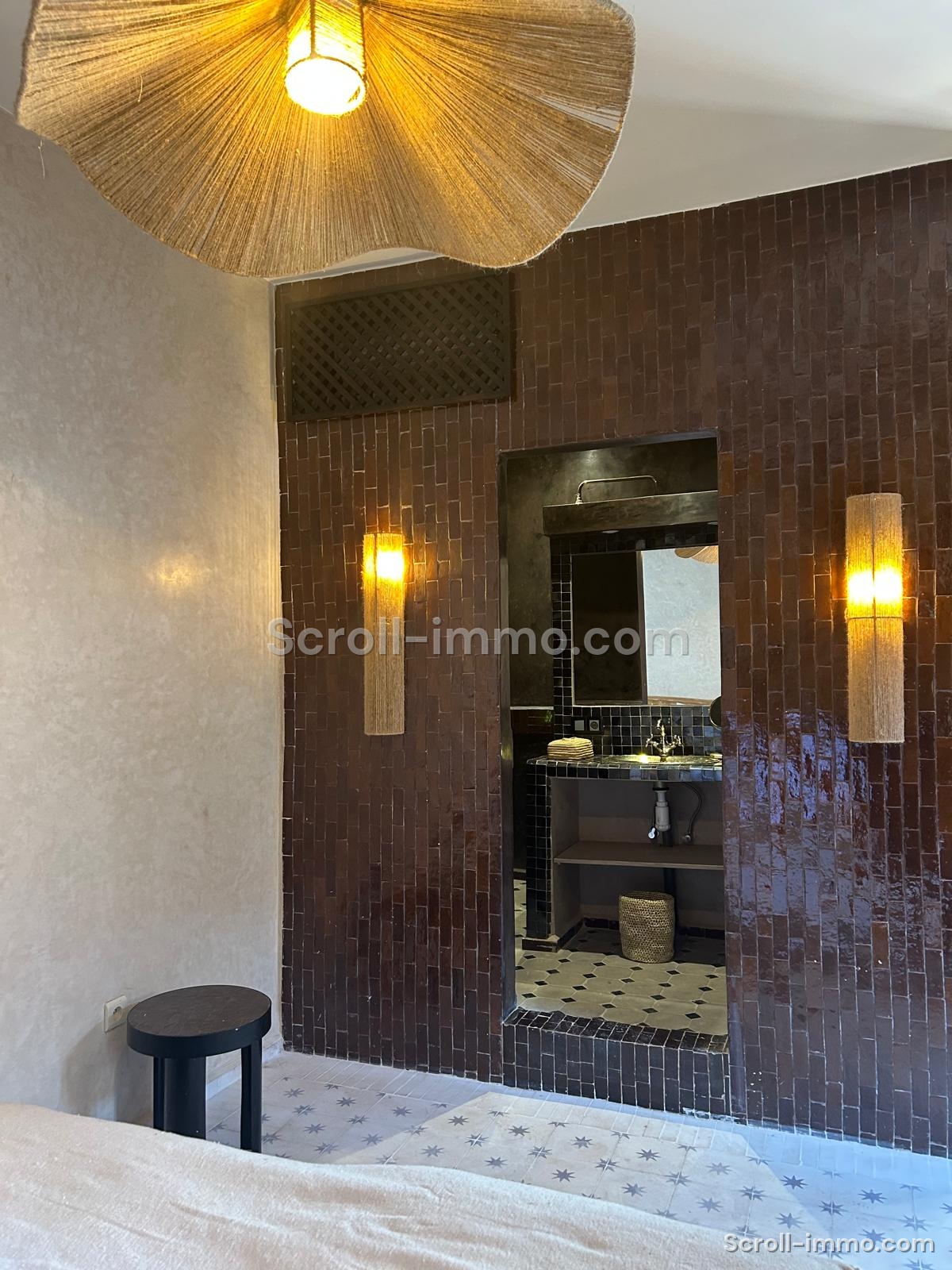 Riad titré de 160 m² au sol – Piscine chauffée – Quartier Laâgza, proche Riad Laarouss