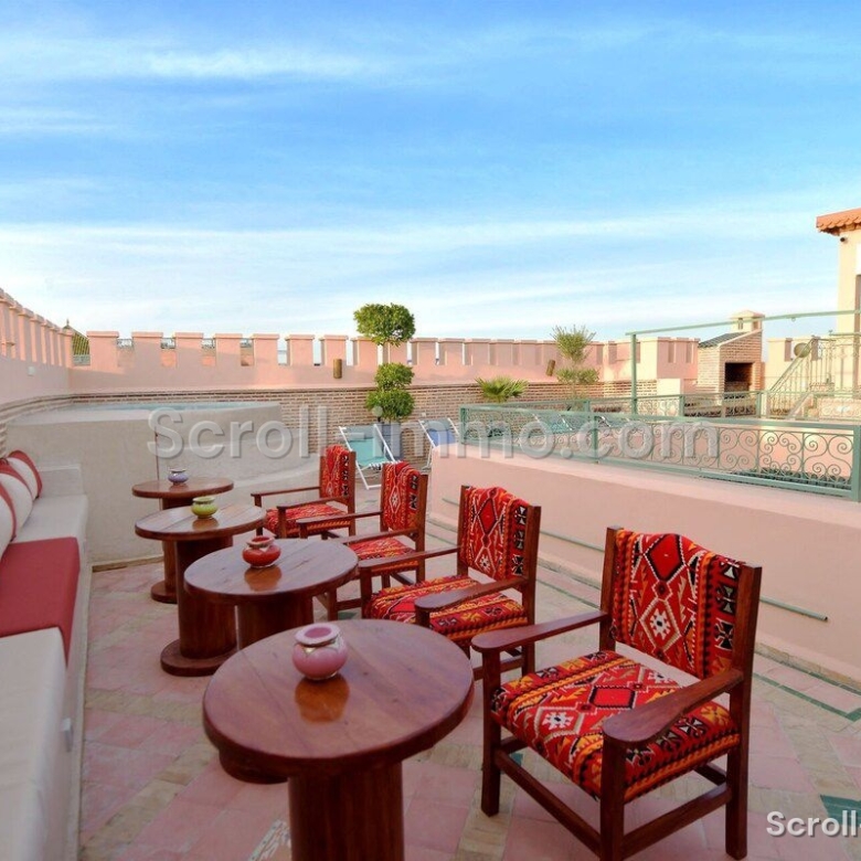 A saisir ! Superbe Riad 6 suites – Kasbah