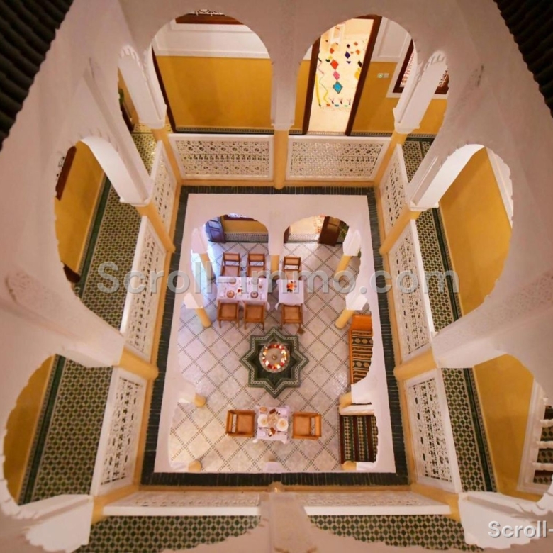 A saisir ! Superbe Riad 6 suites – Kasbah