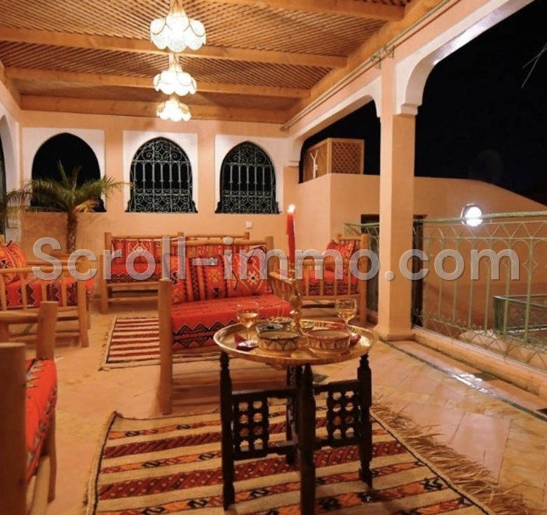 A saisir ! Superbe Riad 6 suites – Kasbah