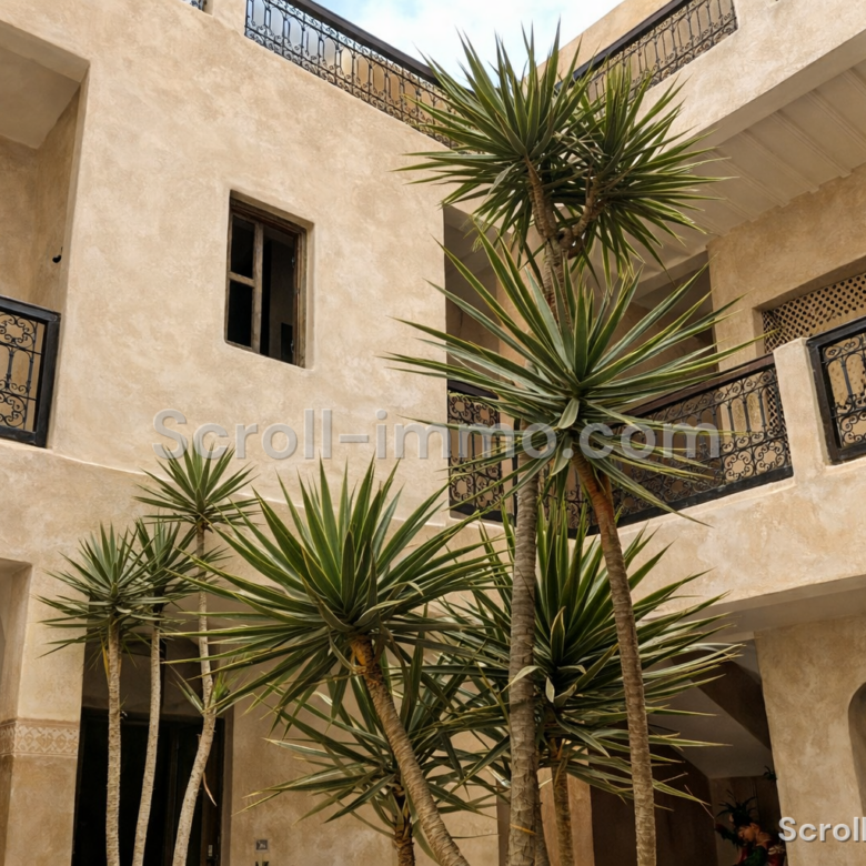 Riad titré de 160 m² au sol – Piscine chauffée – Quartier Laâgza, proche Riad Laarouss