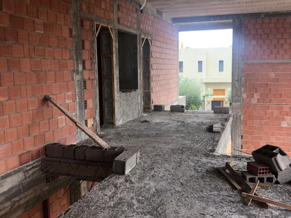 Superbe villa semi-finie contemporaine à Amelkis – Marrakech