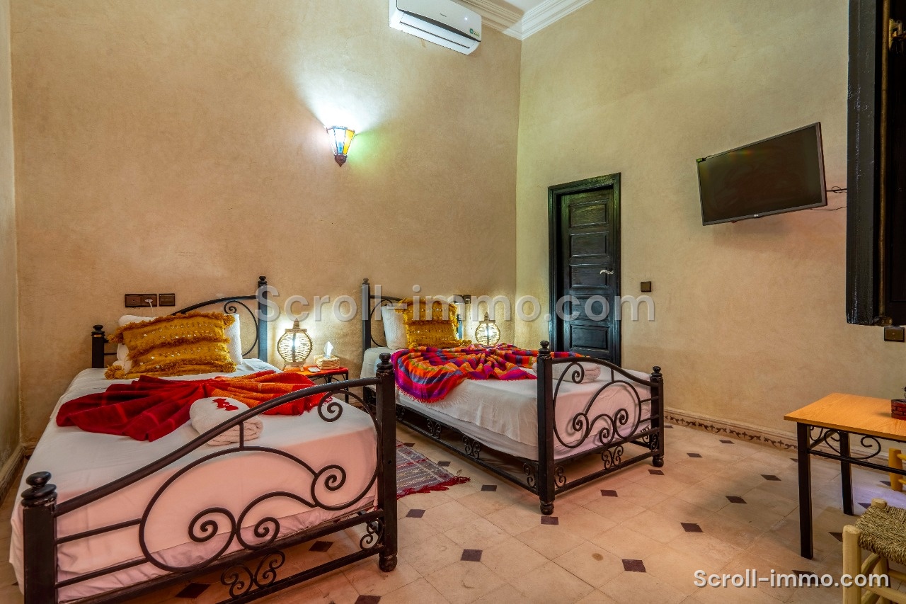 v-Riad 108m2 autorisé maison d’hôtes – bab Allens