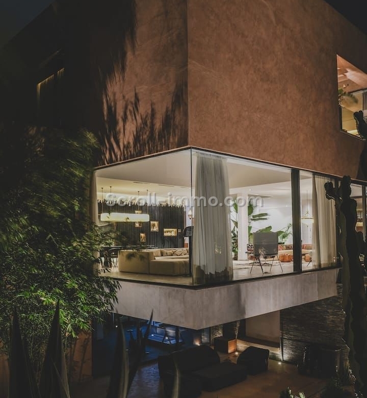 Villa de prestige à côté de hotel Selman 4 Suites