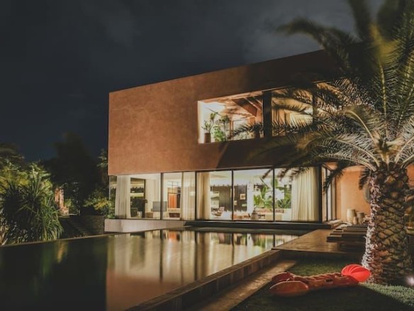 Villa de prestige à côté de hotel Selman 4 Suites