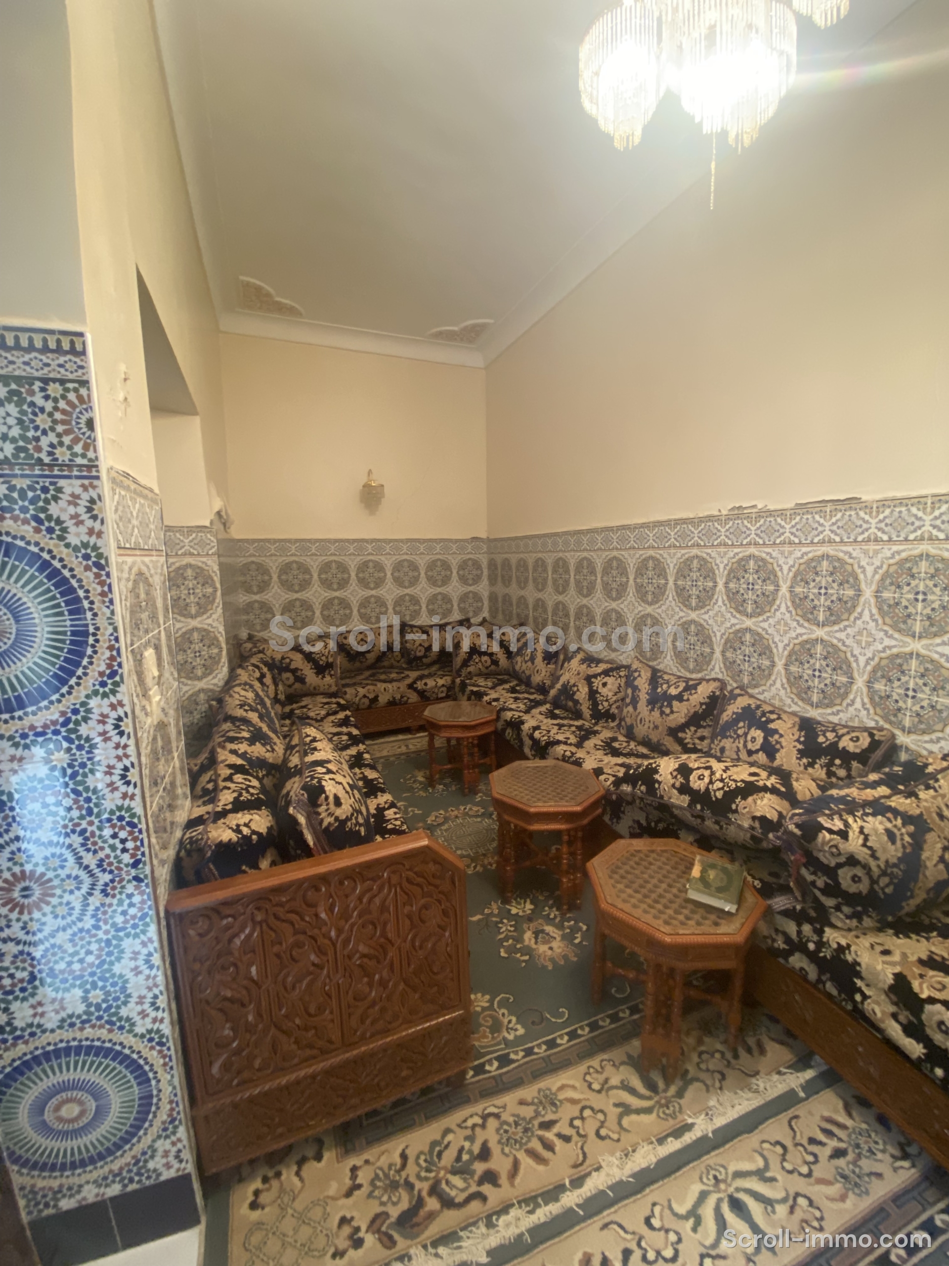 Riad 185m² 5ch en cours de titrage à rénover avec petit hamam à Riad Zitoun
