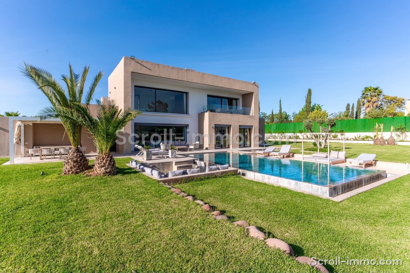 bien-20260711145732-ff474f Villa haut standing – 400m² à Route d’Ourika