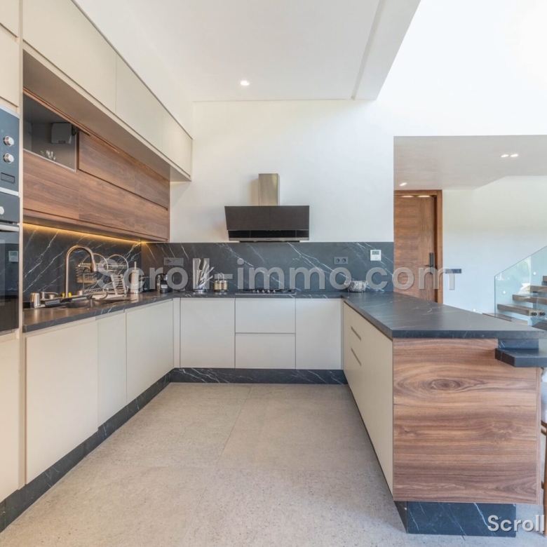 Villa haut standing – 400m² à Route d&rsquo;Ourika