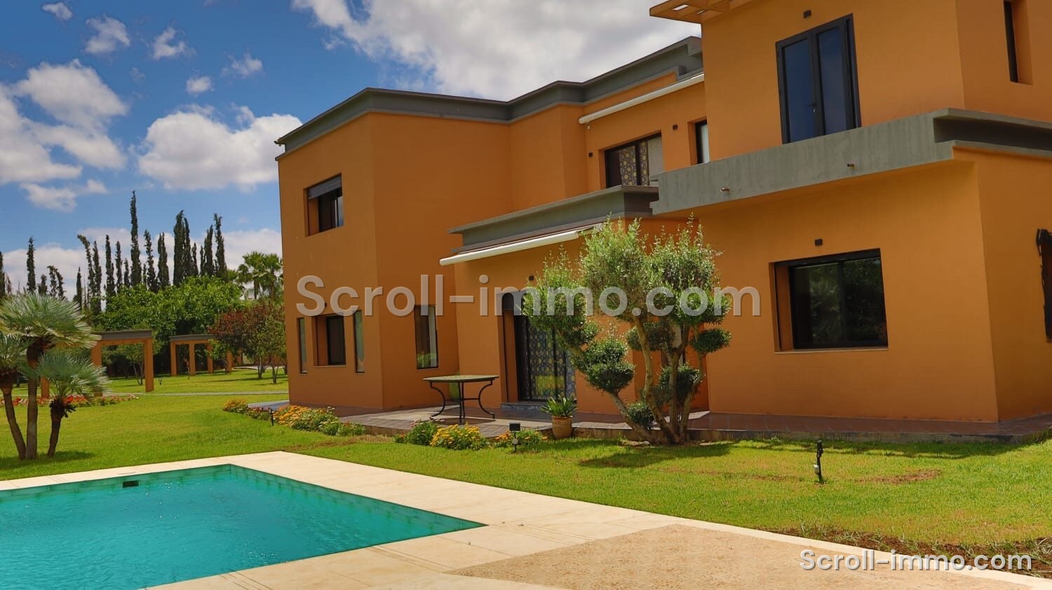 Villa contemporain – 380m² à Route d&rsquo;Ourika