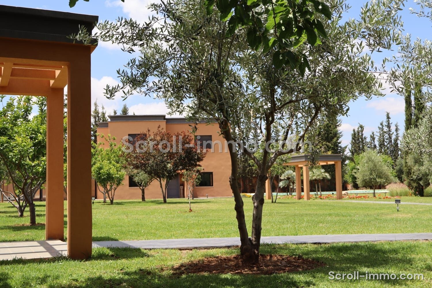 Villa contemporain – 380m² à Route d&rsquo;Ourika