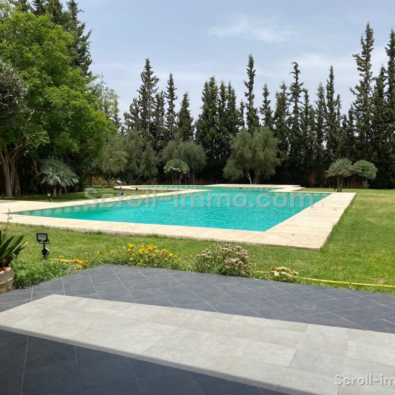 Villa contemporain – 380m² à Route d&rsquo;Ourika