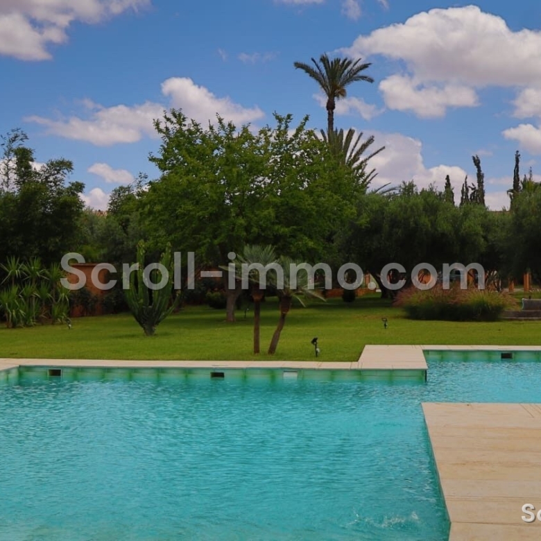 Villa contemporain – 380m² à Route d&rsquo;Ourika