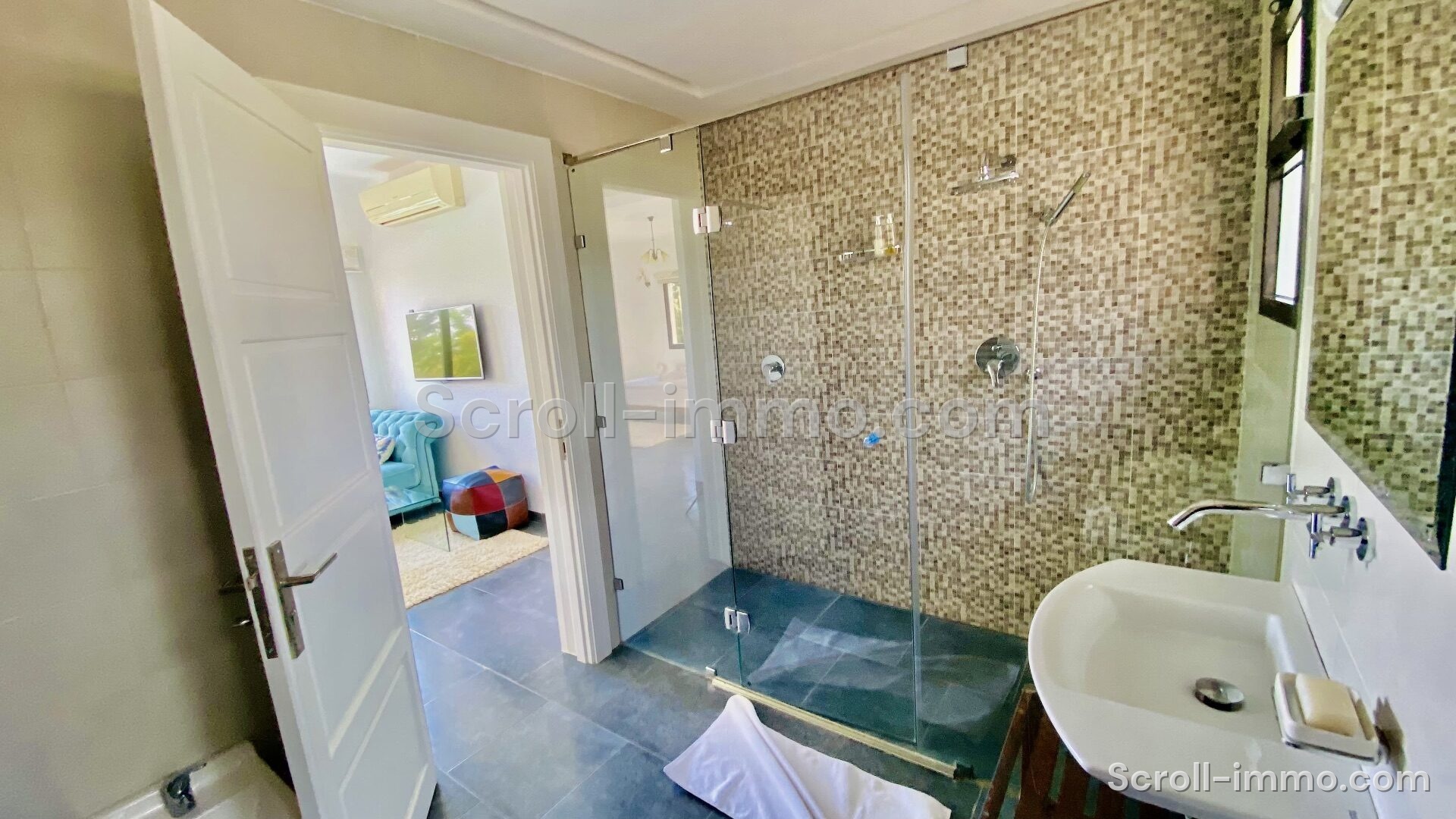 Villa contemporain – 380m² à Route d&rsquo;Ourika