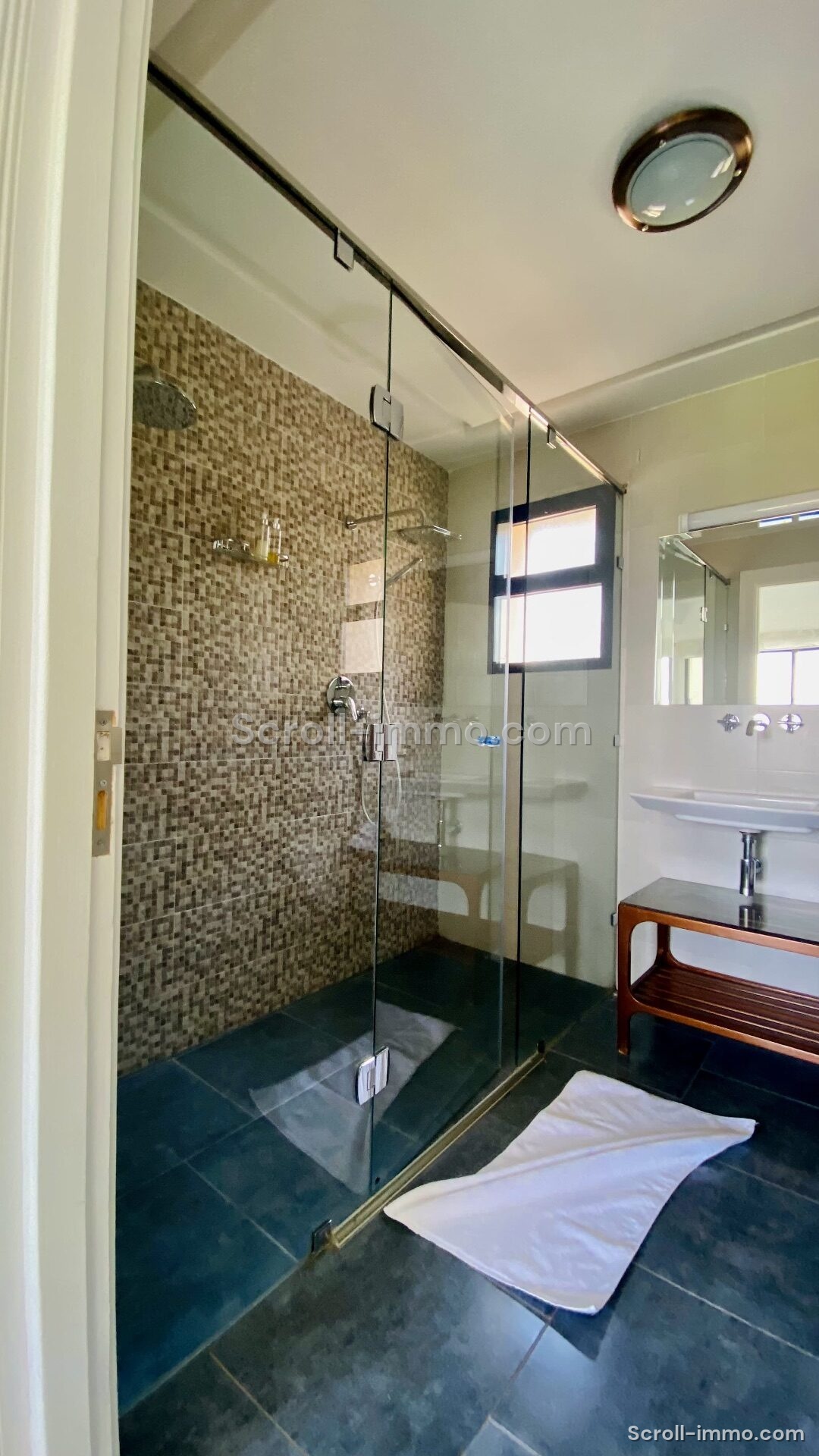 Villa contemporain – 380m² à Route d&rsquo;Ourika
