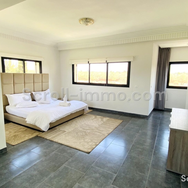 Villa contemporain – 380m² à Route d&rsquo;Ourika