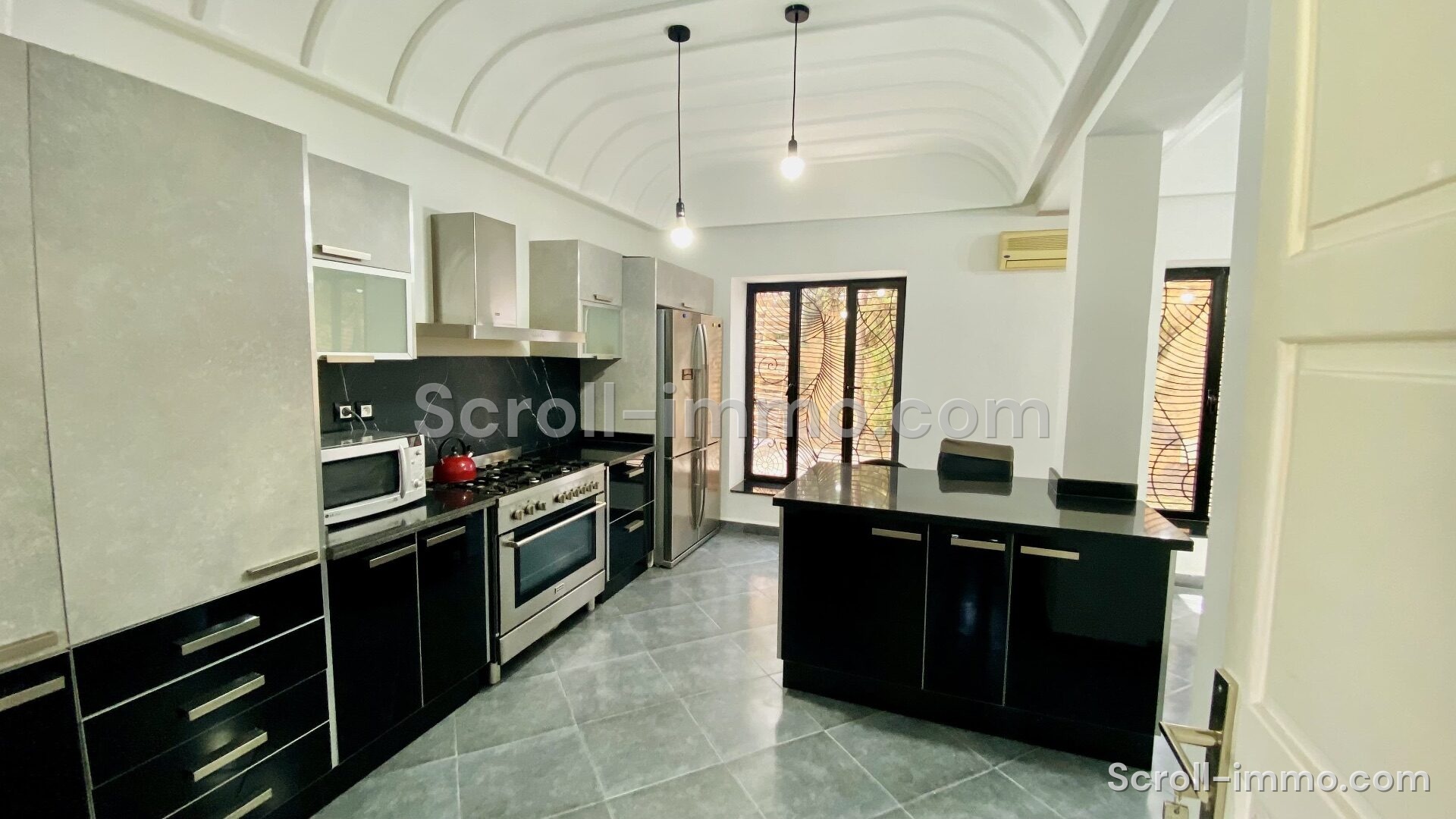 Villa contemporain – 380m² à Route d&rsquo;Ourika