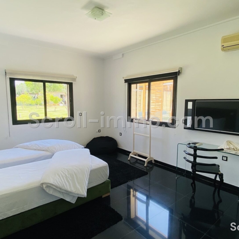 Villa contemporain – 380m² à Route d&rsquo;Ourika