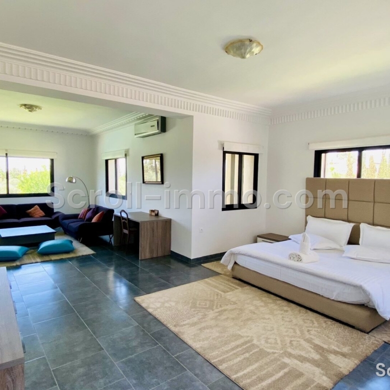 Villa contemporain – 380m² à Route d&rsquo;Ourika
