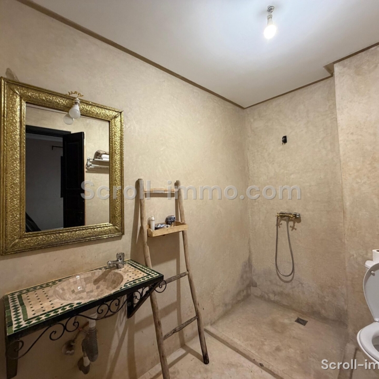 Riad en activité – 200m² à Berrima
