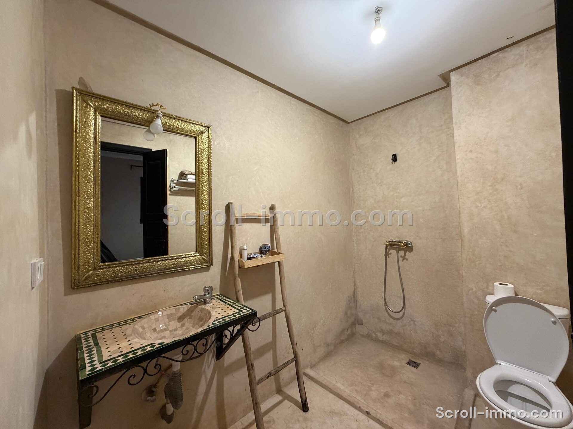 Riad en activité – 200m² à Berrima