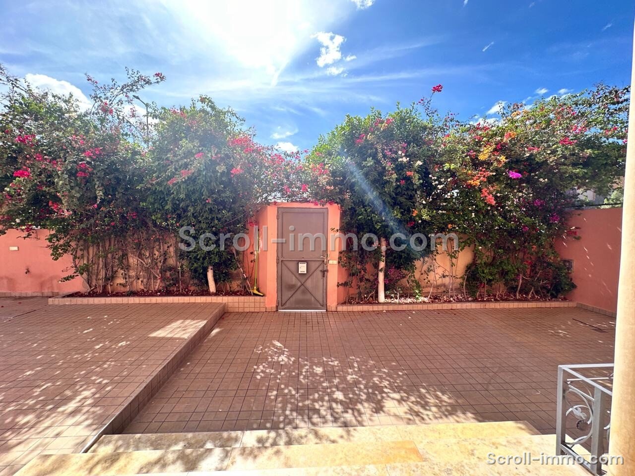 Villa contemporaine – 405m² à Targa