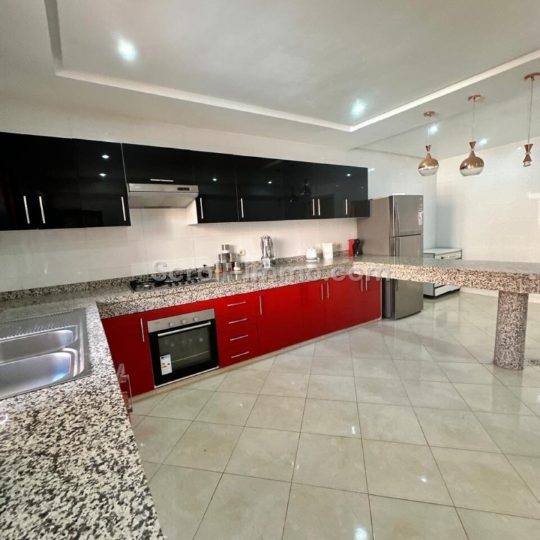 Villa contemporaine – 405m² à Targa