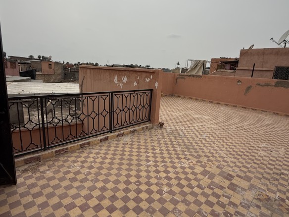 Riad Titré 120M2 – Mosquée Bab Doukalla