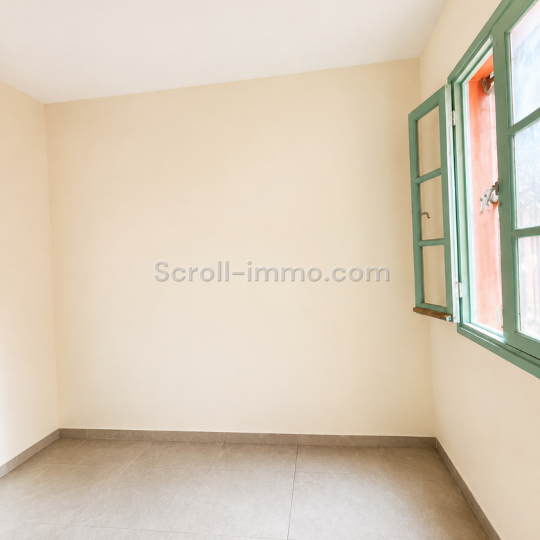 Maison / Appartement Titré, à rénover avec jardin à Hay Zitoun, Marrakech – Fort potentiel !