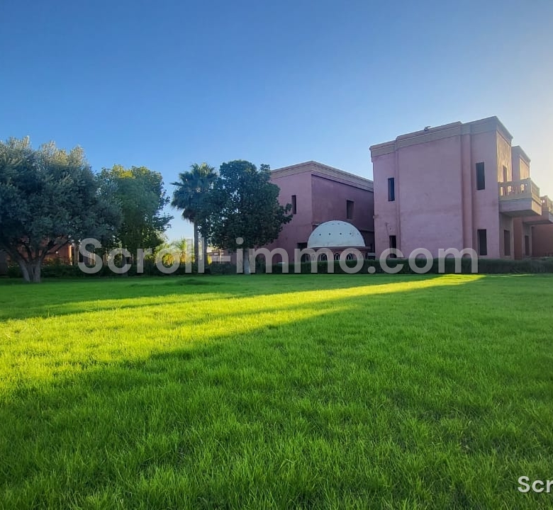 PALAIS & VILLAS – Route d’Amizmiz 17KM MARRAKECH – OPPORTUNITÉ HÔTELIÈRE