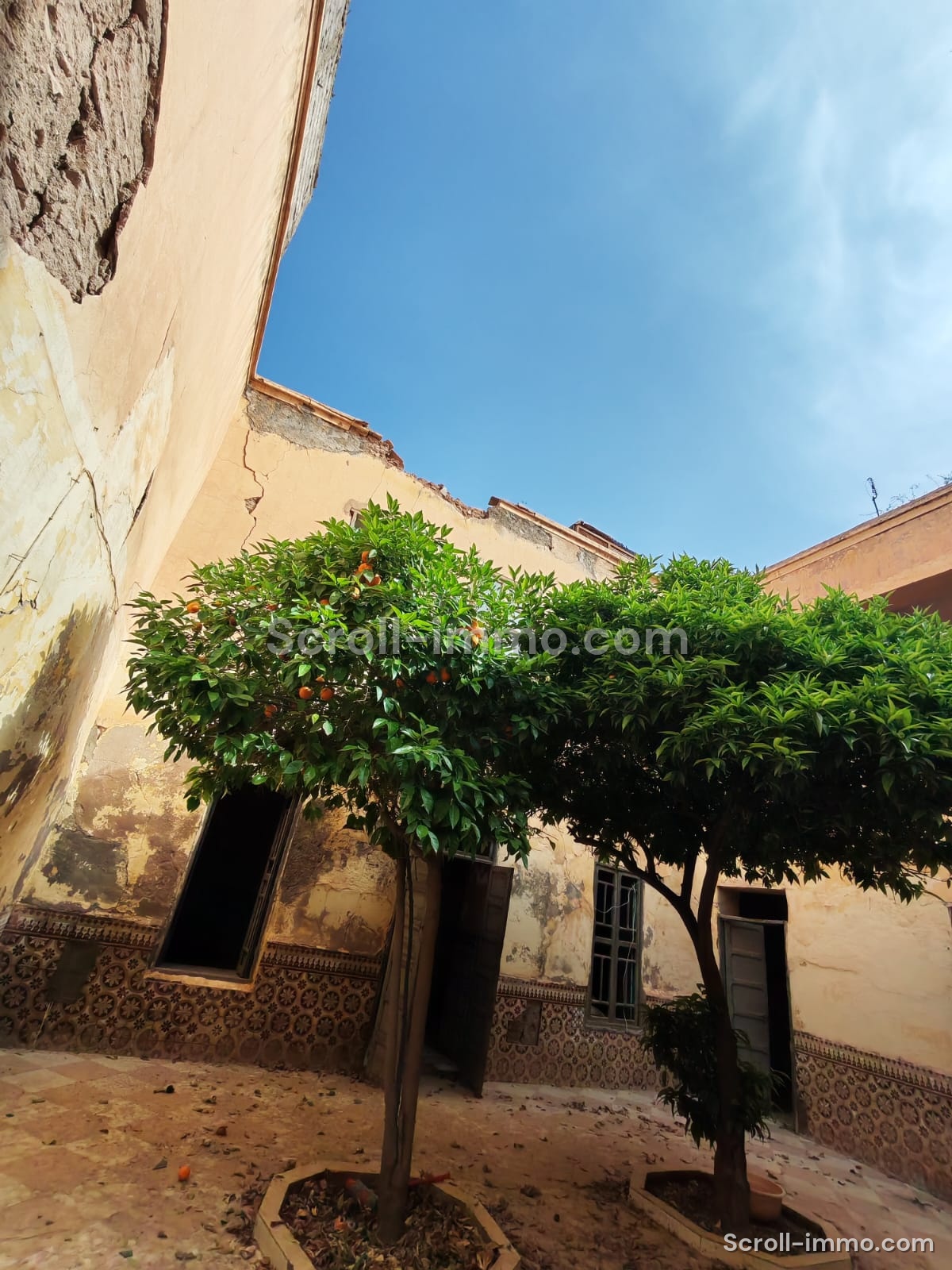 Riad 162m² Titré à démolir – Quartier Zaouia