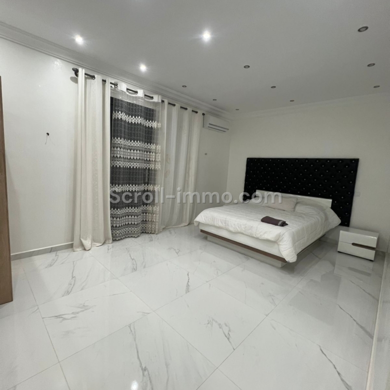 Villa à Vendre Km 18 Route d’ourika – 5 Suites