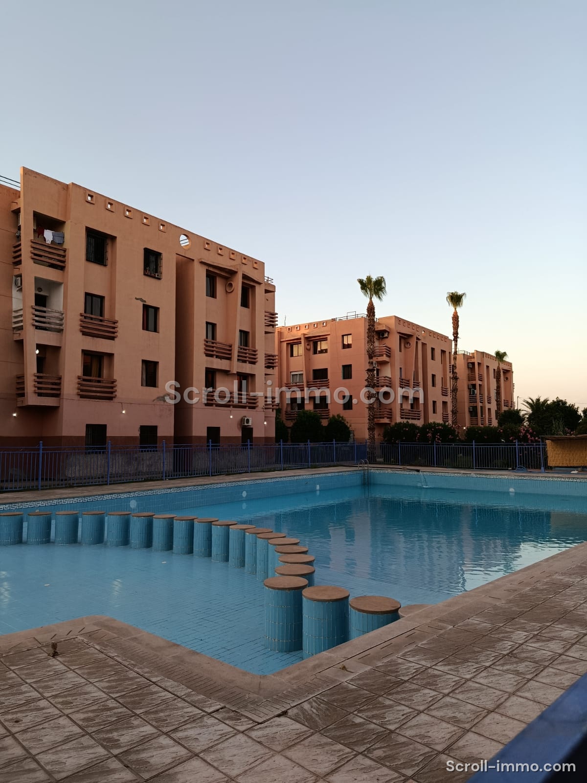 Appartement 72m2, 2 chambres, résidence sécurisé, Piscine, Route de Fez