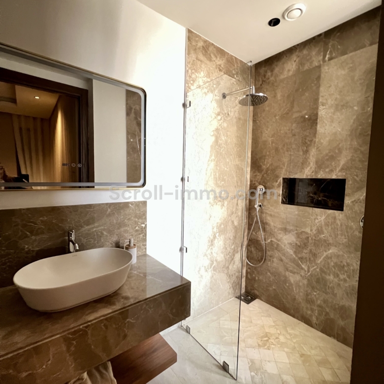 Villa 320m² 4 suites avec ascenseur Route d&rsquo;Amizmiz