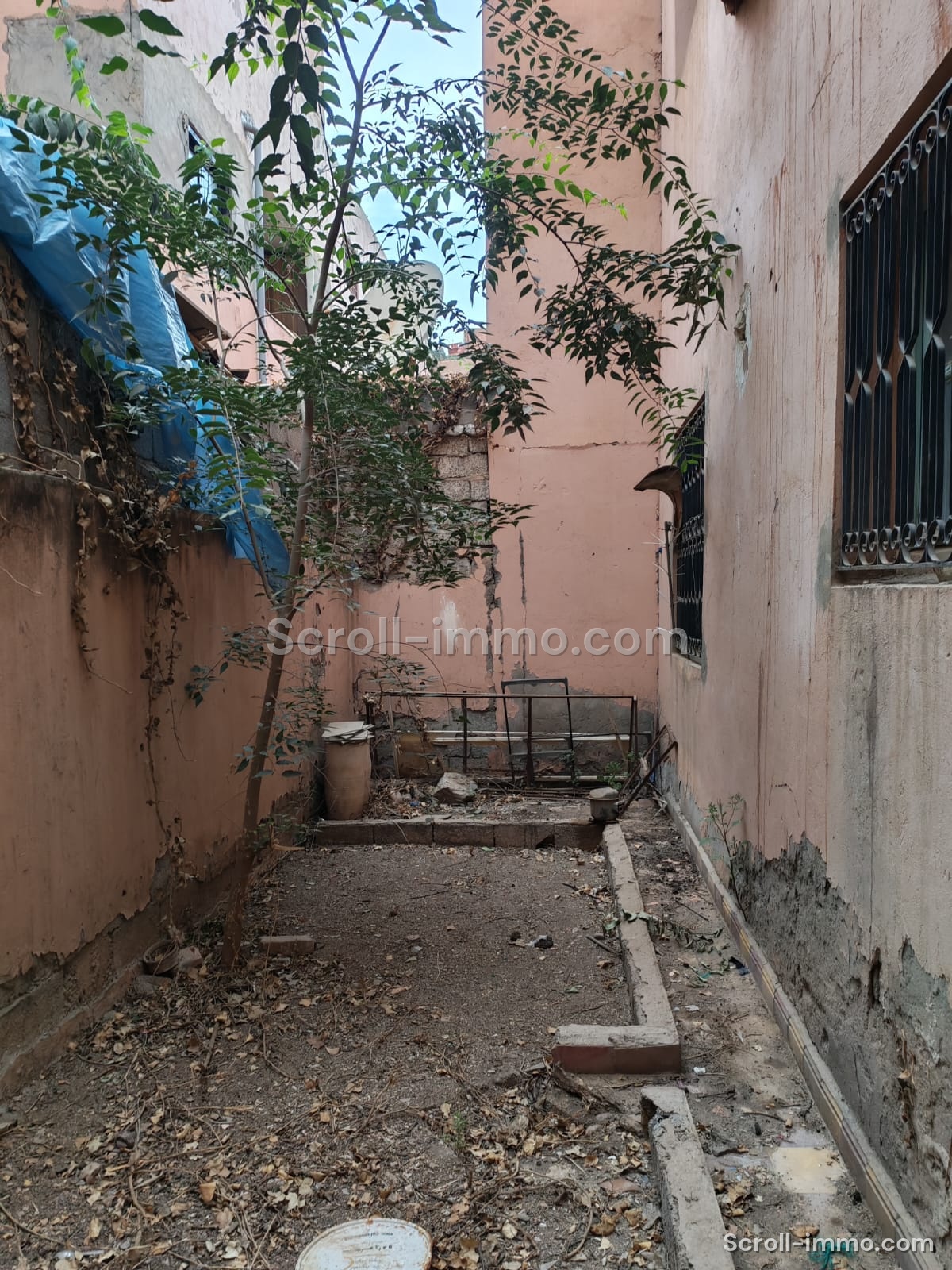 Maison / Appartement Titré, à rénover avec jardin à Hay Zitoun, Marrakech – Fort potentiel !