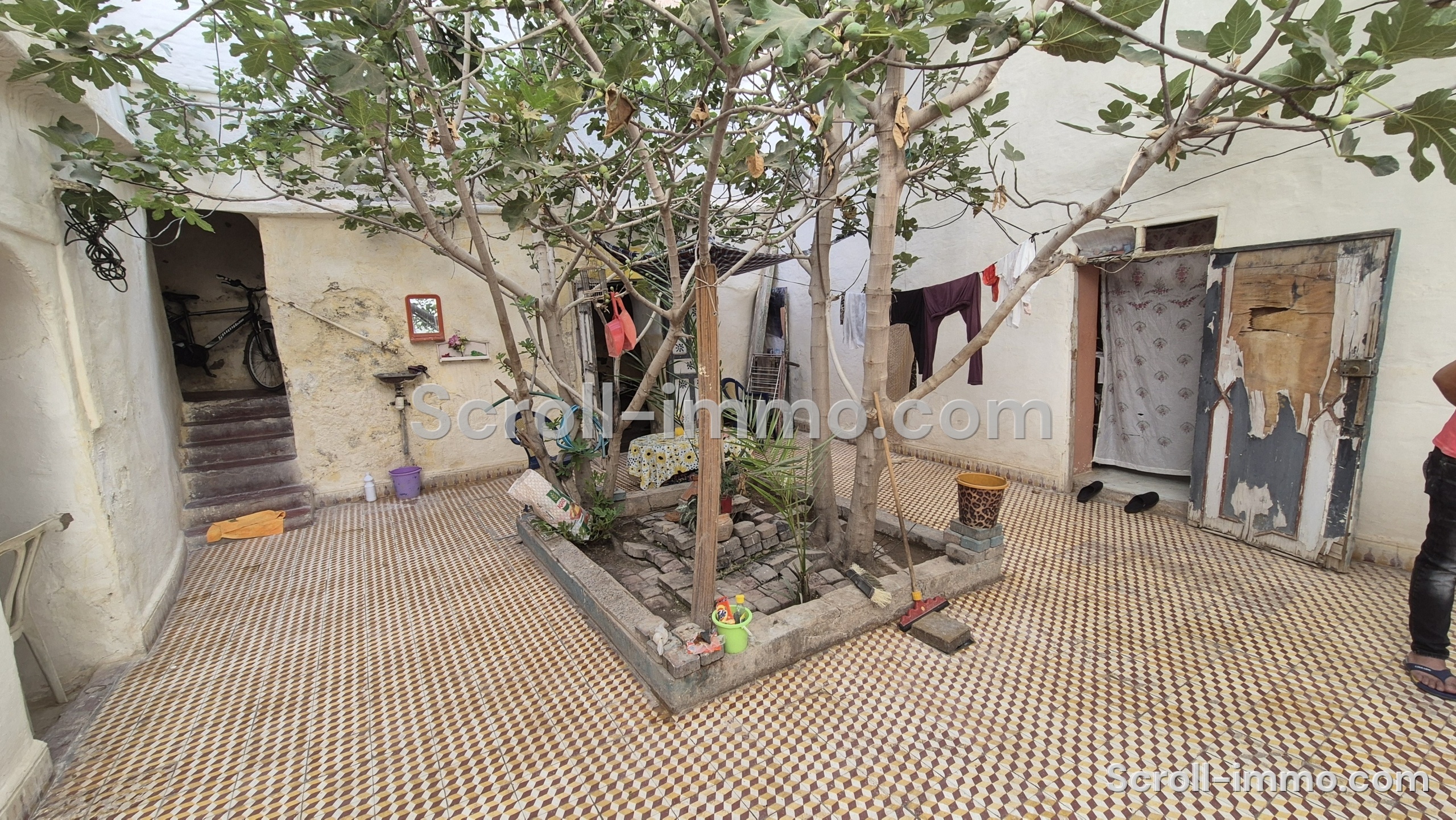 1752572754695_1000102725 Riad 162m2 à reconstruire Melkia