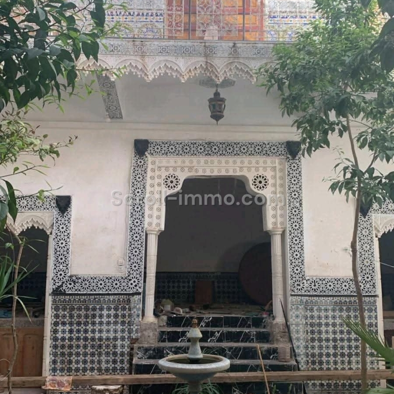 Riad Titré 278 M2  à Mellah à côté de Palais La Bahia