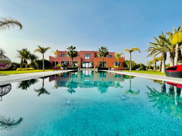 Villa contemporaine 1 Hectare Route du Barrage – 5 Suites