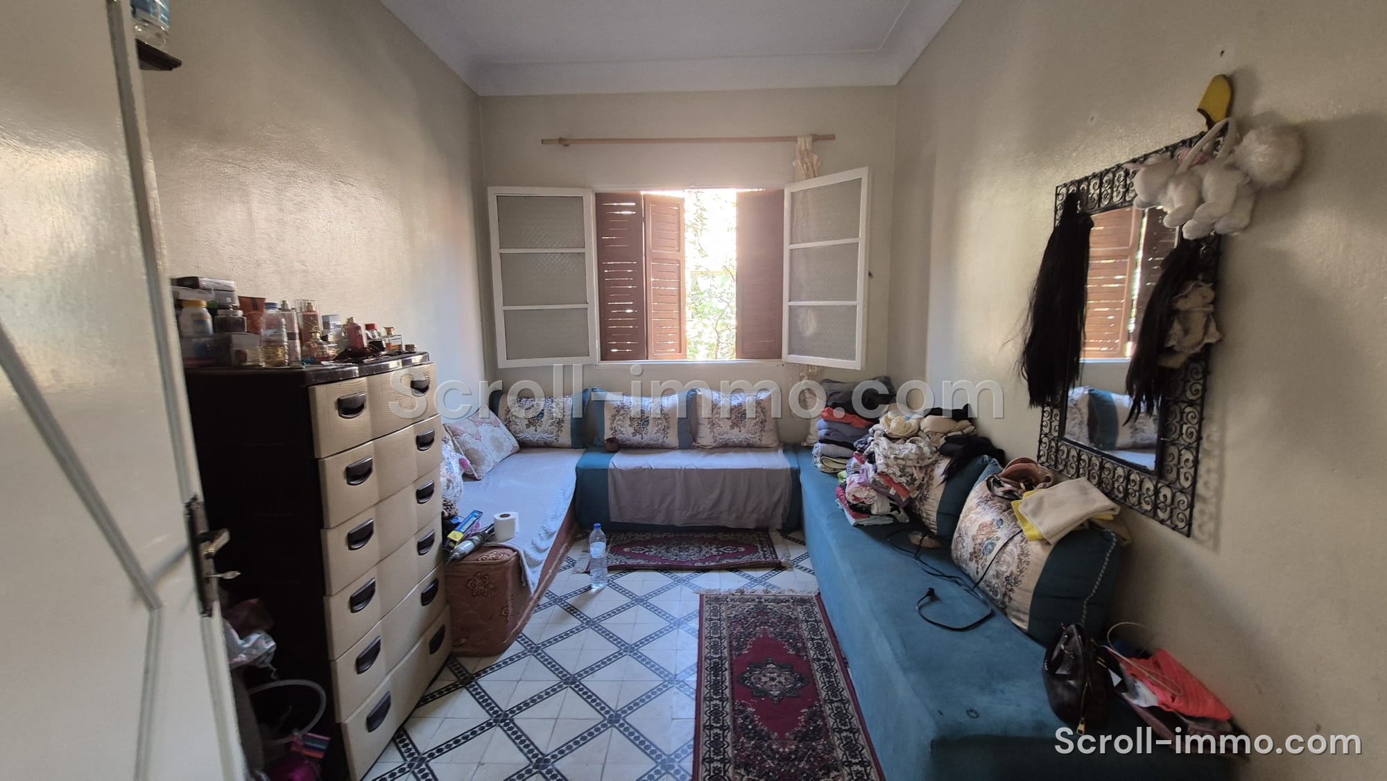 Villa beldi mitoyenne titrée, à rénover, idéal investisseur/ 300m2