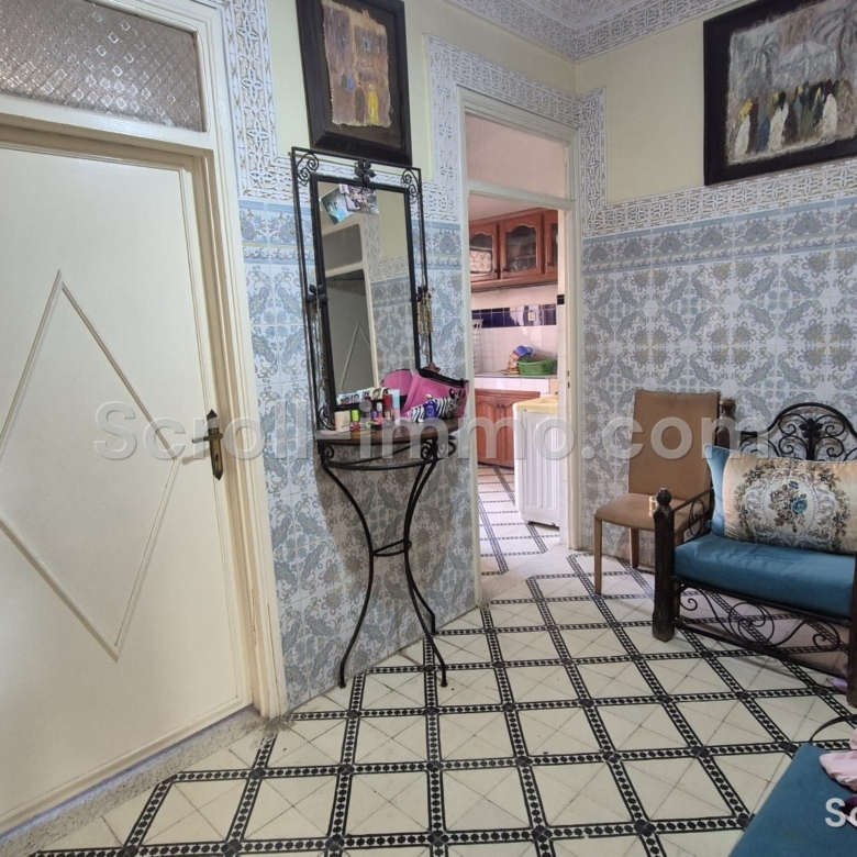 Villa beldi mitoyenne titrée, à rénover, idéal investisseur/ 300m2