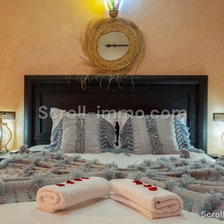 v-Riad 108m2 autorisé maison d&rsquo;hôtes – bab Allens